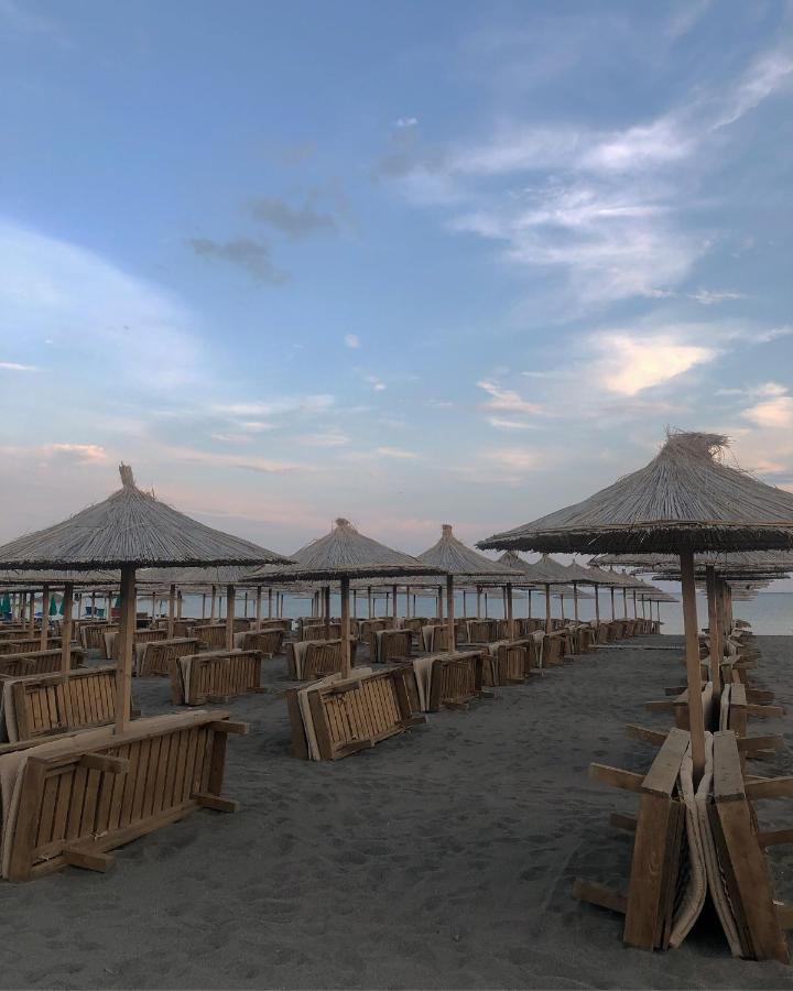 Hotel Athina Velipojë 外观 照片