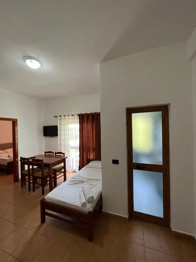 Hotel Athina Velipojë 外观 照片