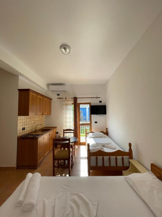 Hotel Athina Velipojë 外观 照片