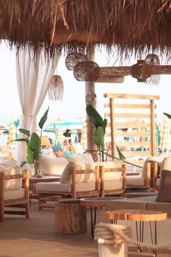 Hotel Athina Velipojë 外观 照片