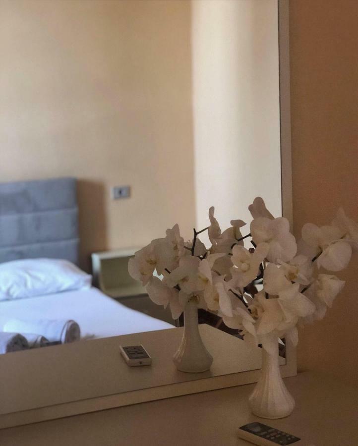 Hotel Athina Velipojë 外观 照片